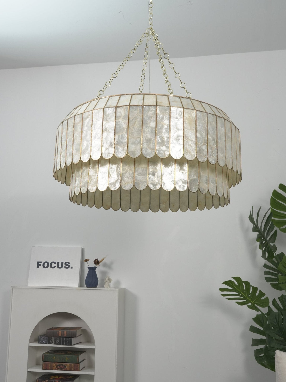Holz Gold Muschel-Metall Aurelia Kronleuchter
