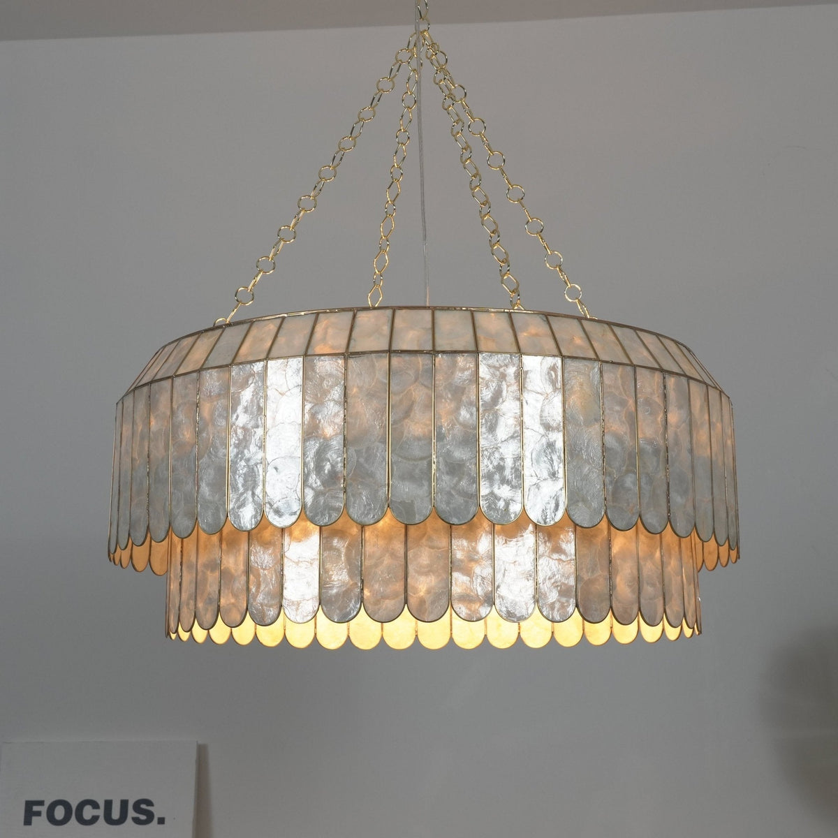 Holz Gold Muschel-Metall Aurelia Kronleuchter