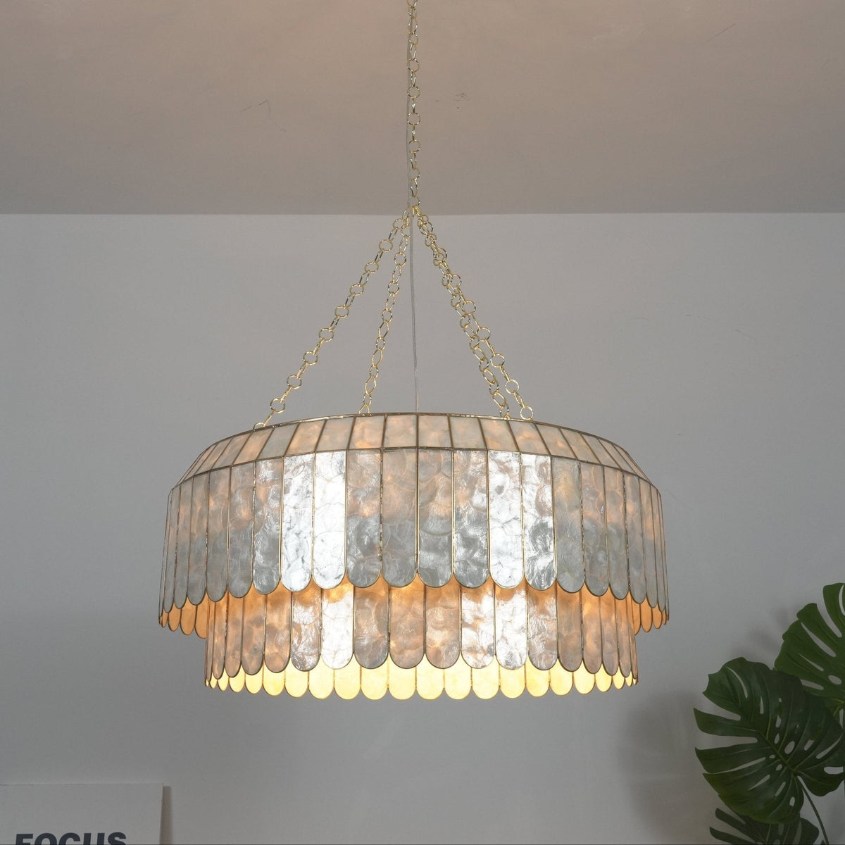 Holz Gold Muschel-Metall Aurelia Kronleuchter