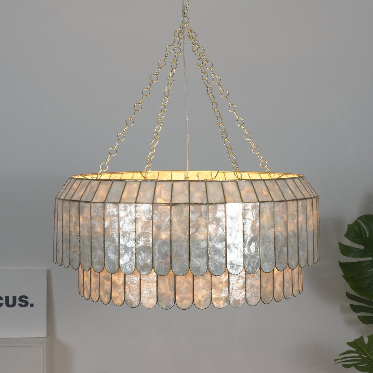 Holz Gold Muschel-Metall Aurelia Kronleuchter