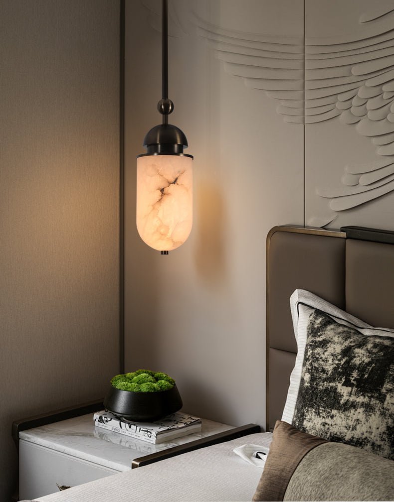 Capsule Alabaster Pendelleuchte
