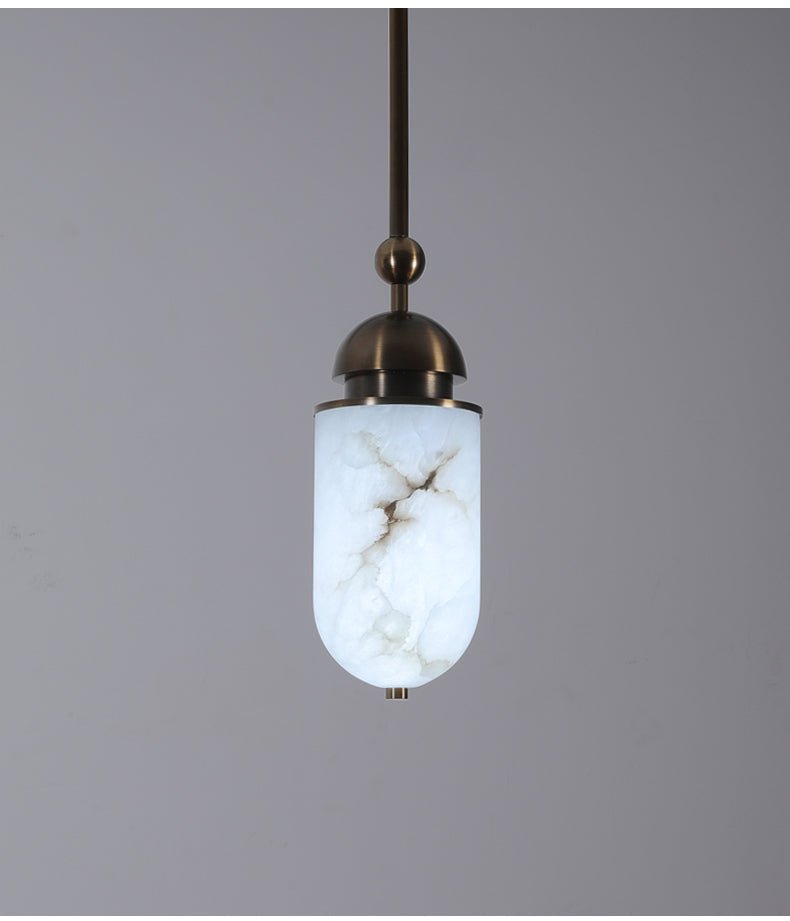 Capsule Alabaster Pendelleuchte