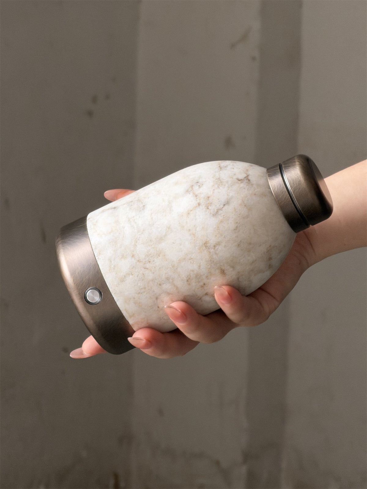Capsule Tischleuchte