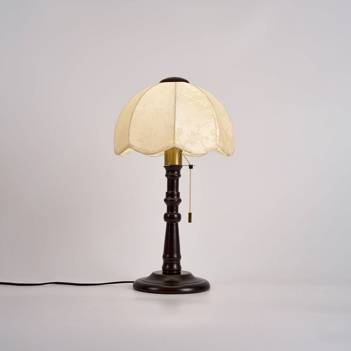 Beckett Vintage-Holz-Tischleuchte