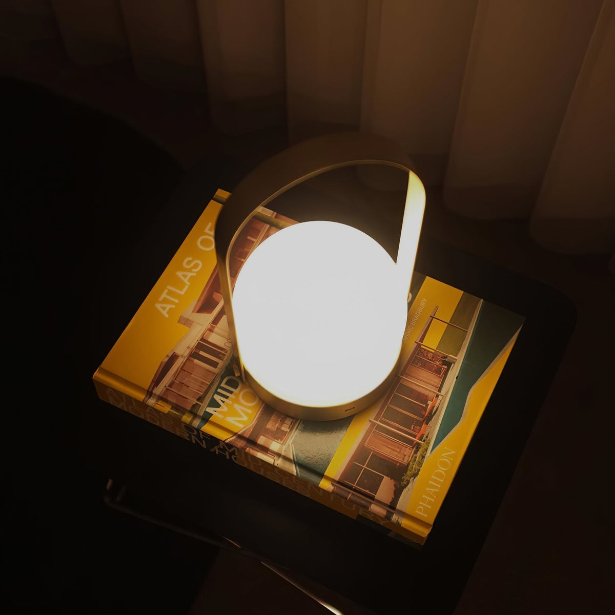 Zenon Glas Minimalistische Tischleuchte