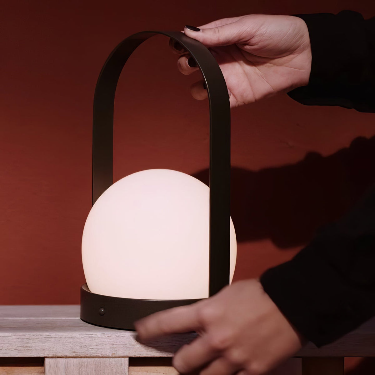 Zenon Glas Minimalistische Tischleuchte