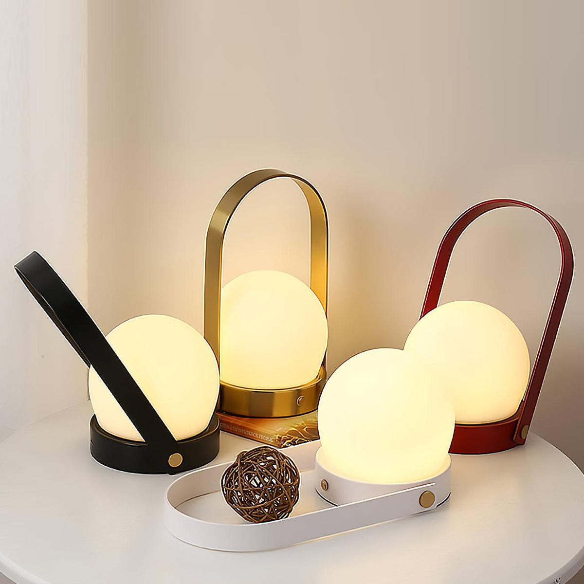 Zenon Glas Minimalistische Tischleuchte