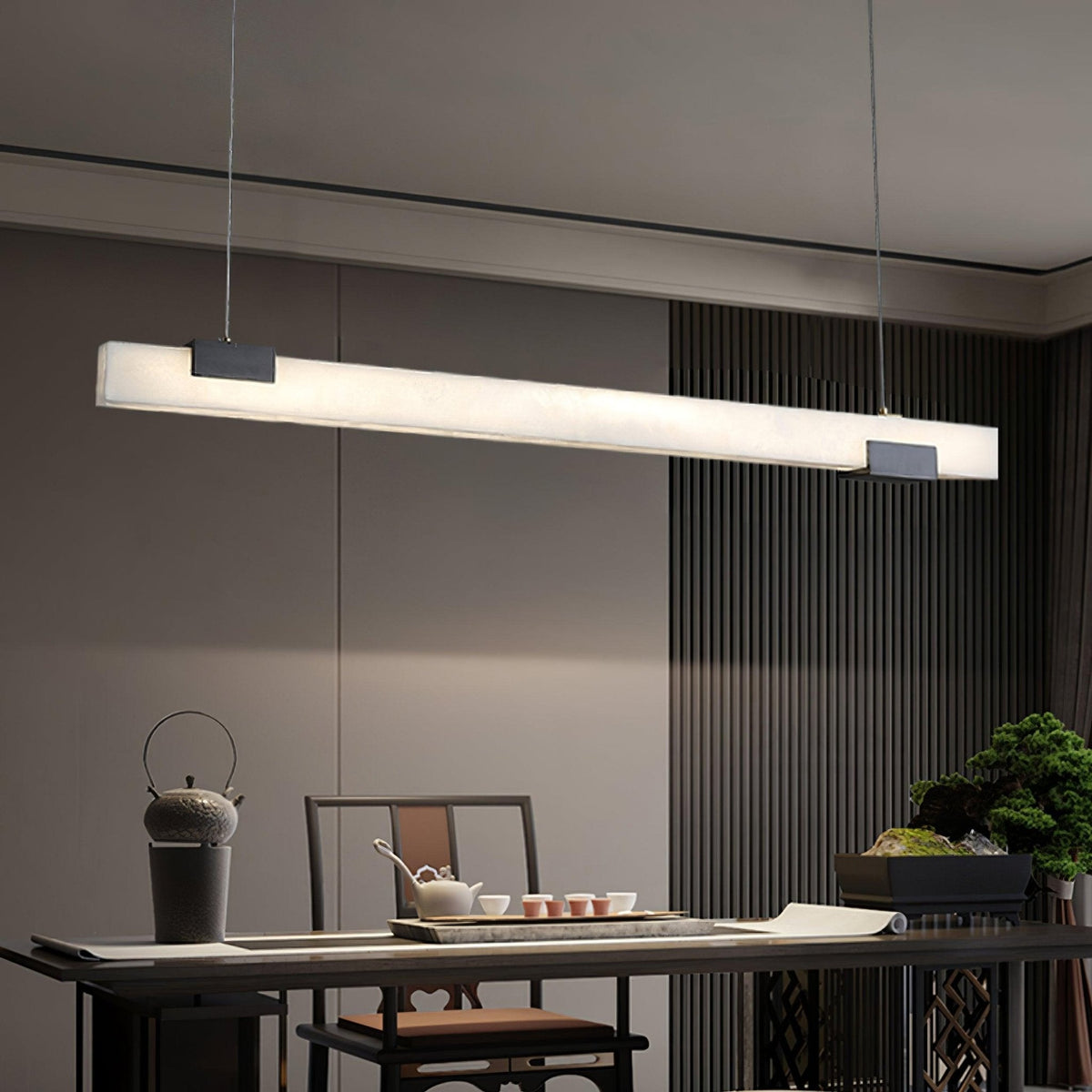 Mivel Minimalistische Alabaster-Pendelleuchte in linearer Form