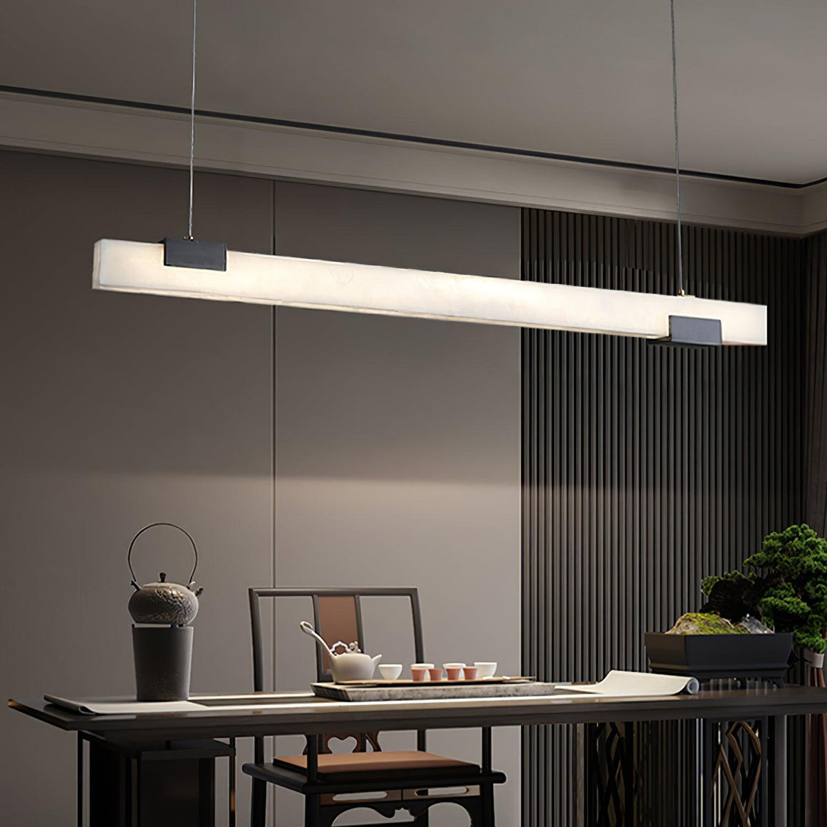 Mivel Minimalistische Alabaster-Pendelleuchte in linearer Form