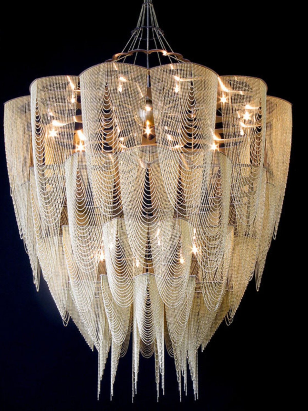 Fereraria Kronleuchter aus Aluminiumkette Cascade