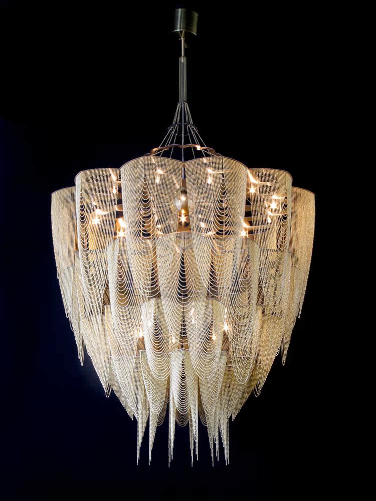 Fereraria Kronleuchter aus Aluminiumkette Cascade