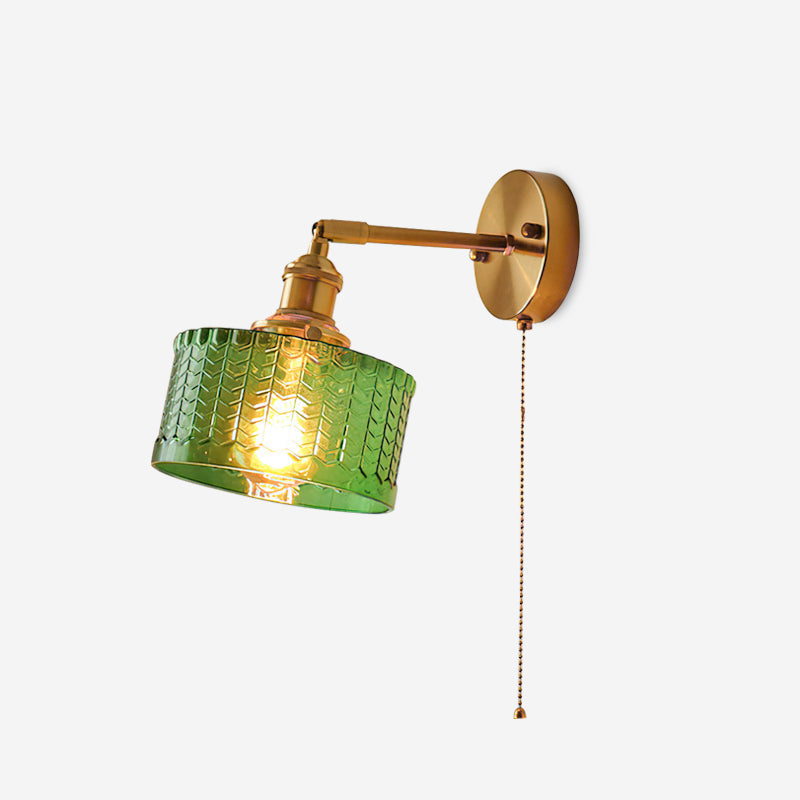 Rilo Wandleuchte aus Messing mit grünem/transparentem Glas-Lampenschirm und Ziehkette