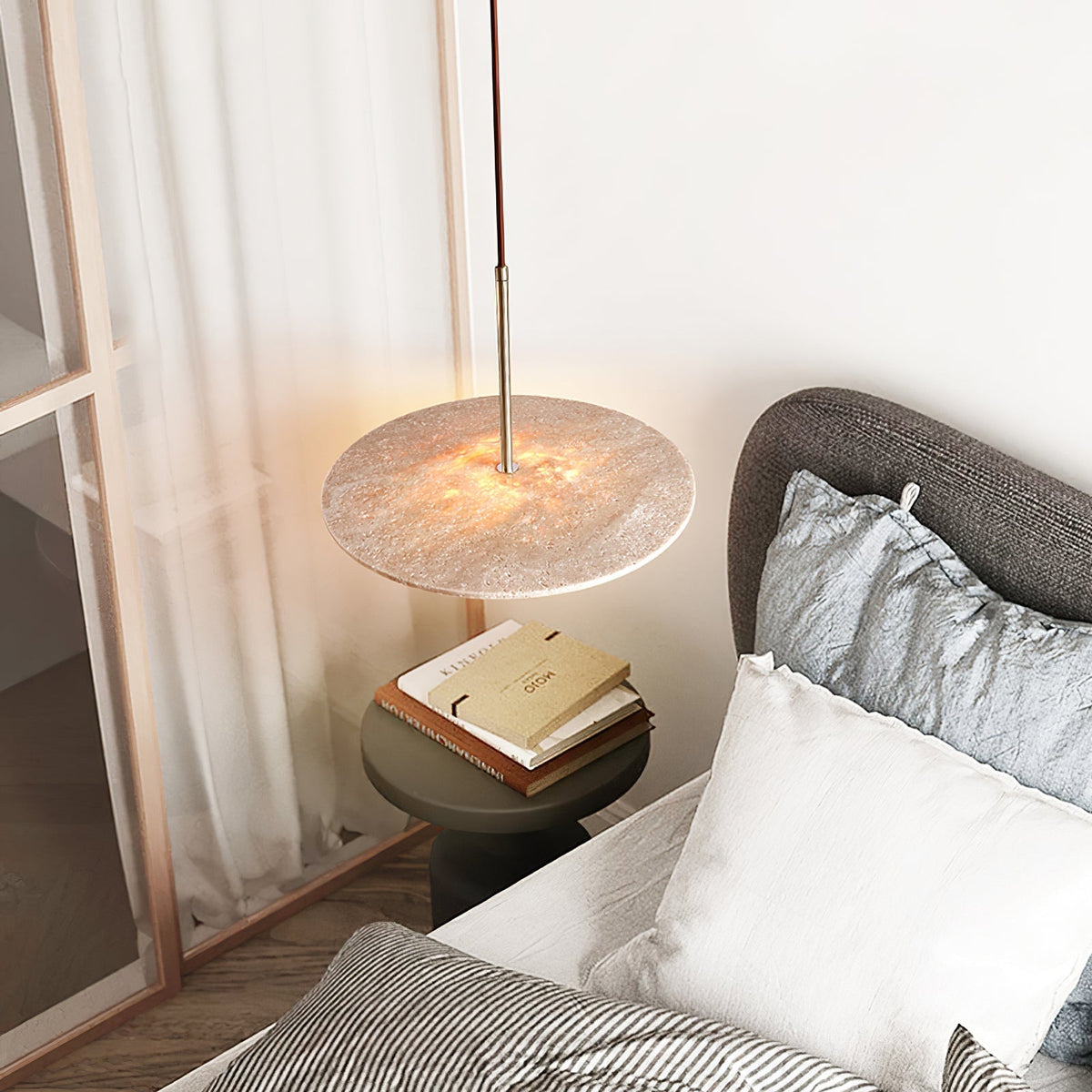 Noreielle Travertine Pendelleuchte
