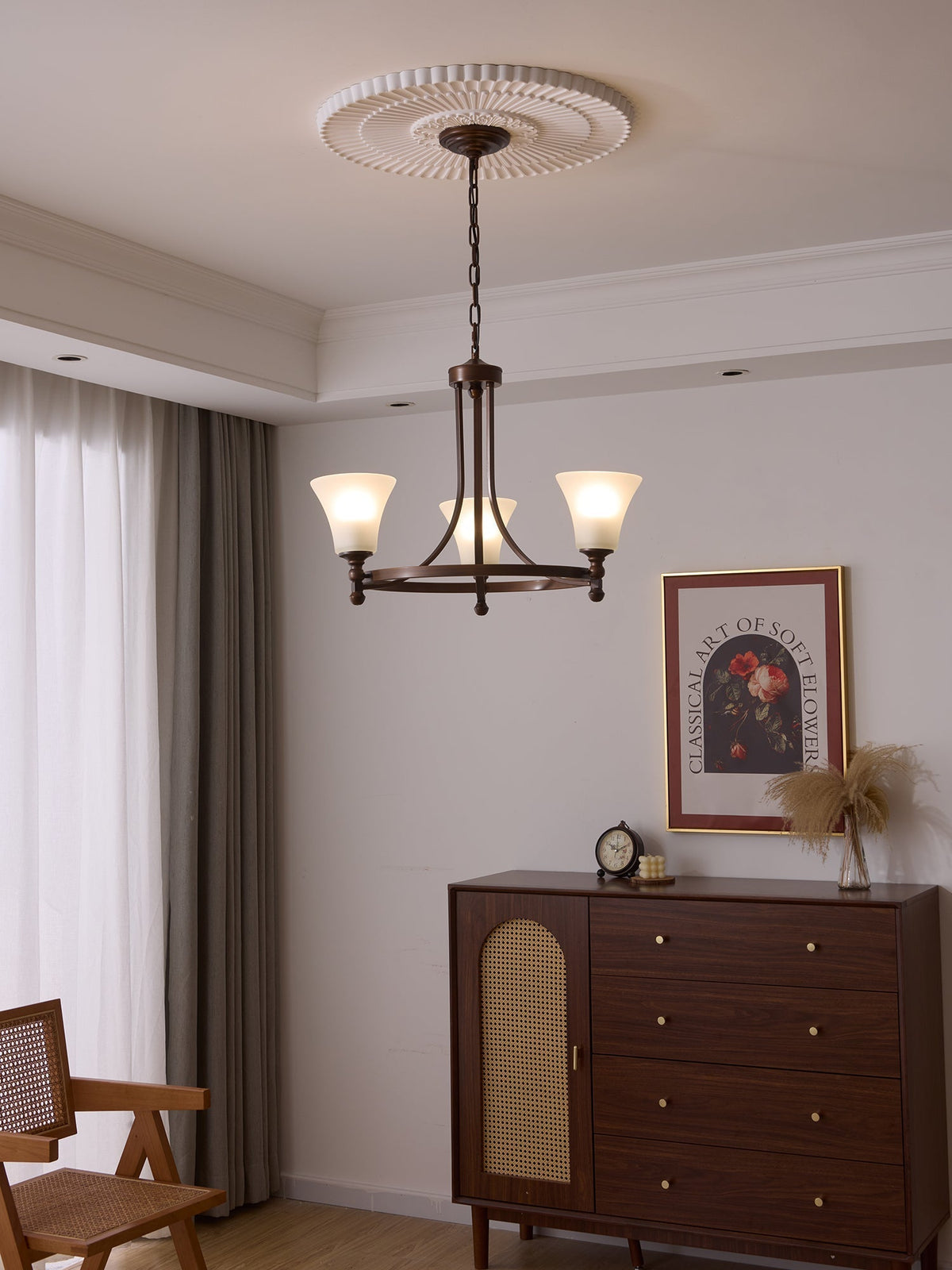 Celestine Kronleuchter Traditionelle Eleganz Vintage Glow