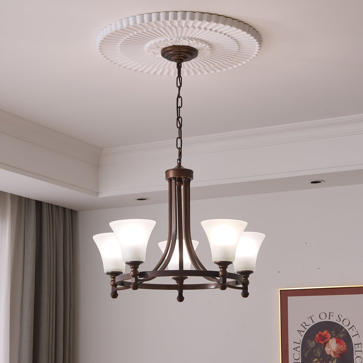 Celestine Kronleuchter Traditionelle Eleganz Vintage Glow