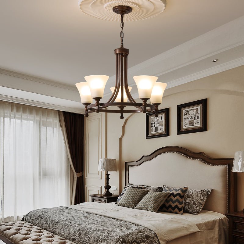 Celestine Kronleuchter Traditionelle Eleganz Vintage Glow