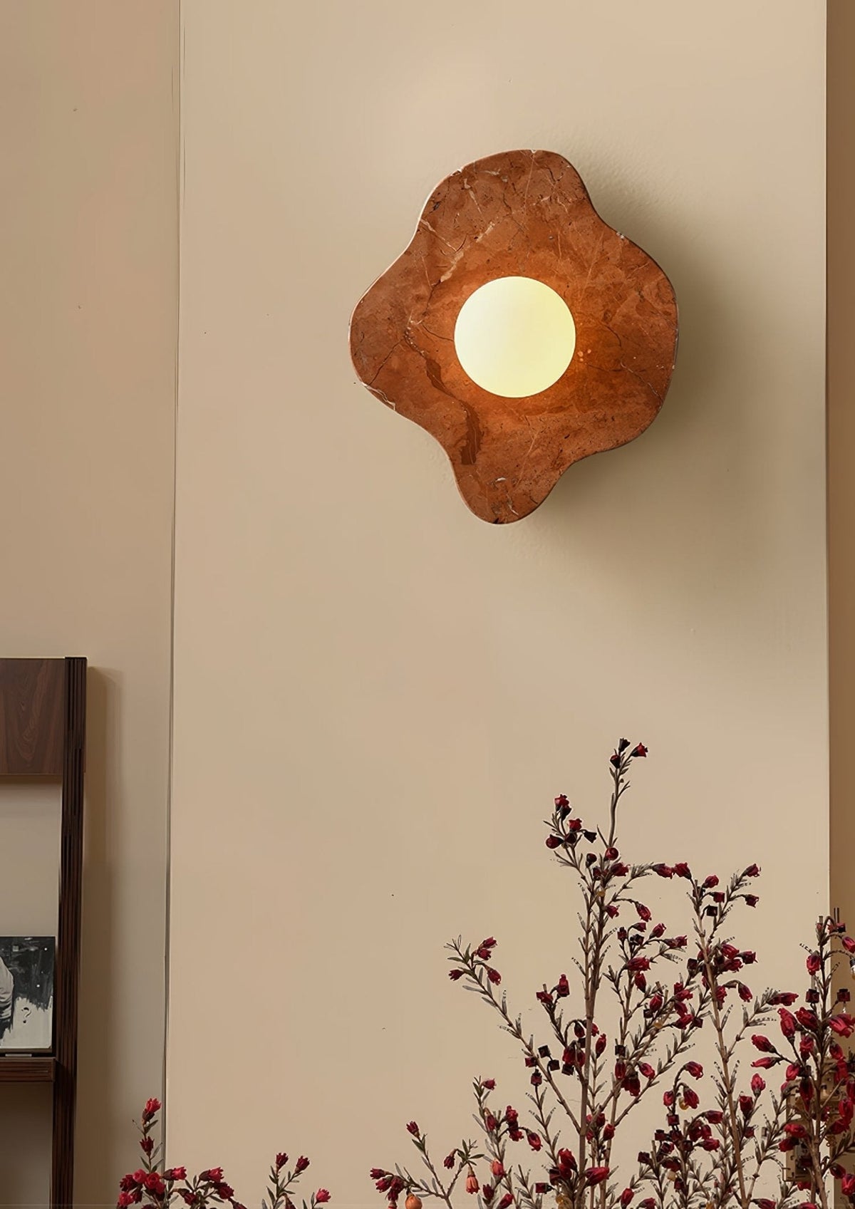 Bloom Rustic Marmor-Wandleuchte