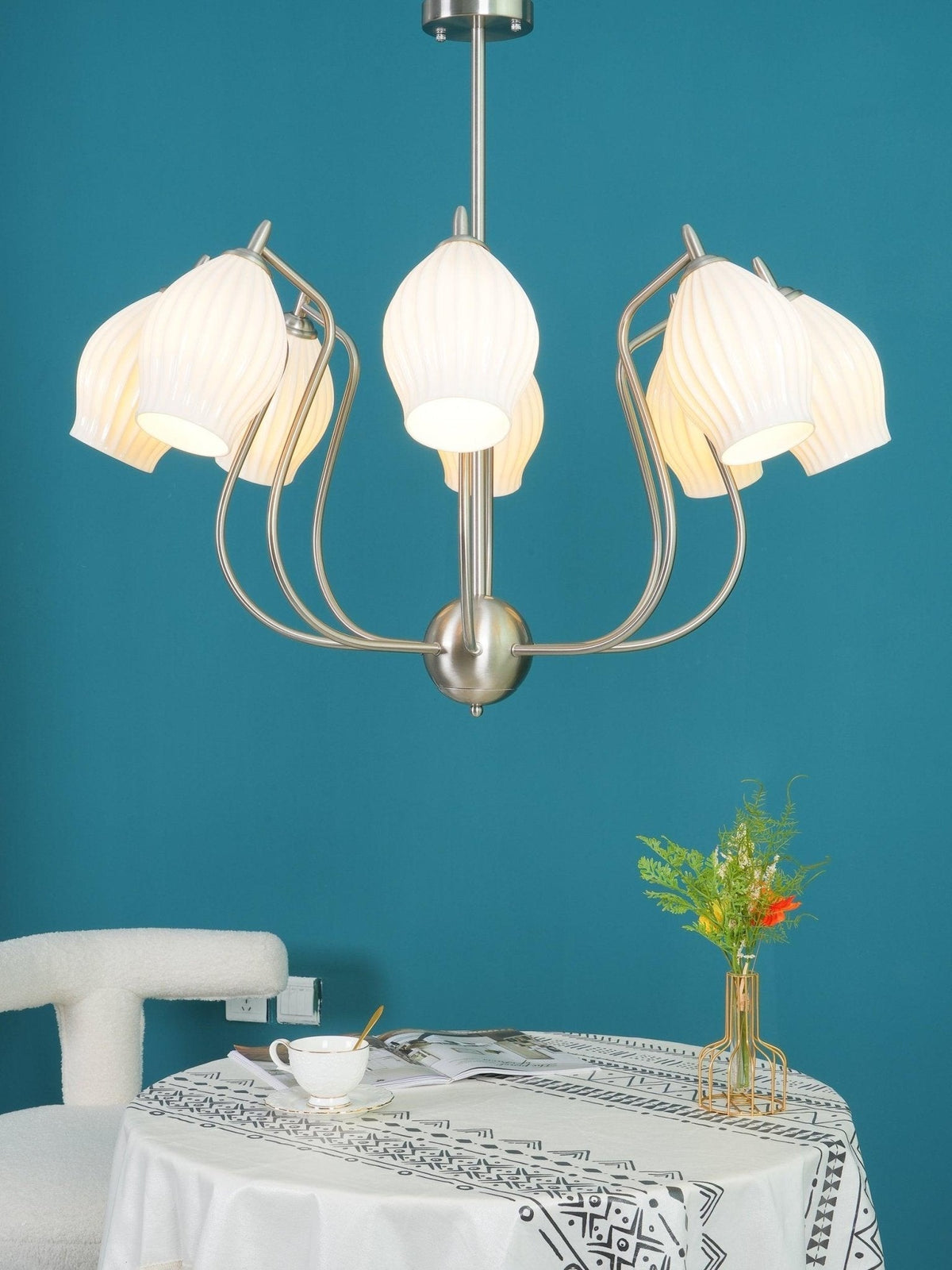 Pravin Kronleuchter Keramik Rippen Skulptural Glas Elegant
