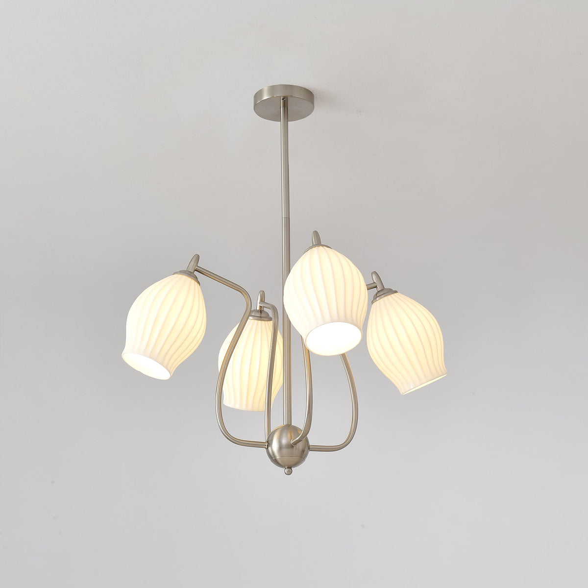 Pravin Kronleuchter Keramik Rippen Skulptural Glas Elegant