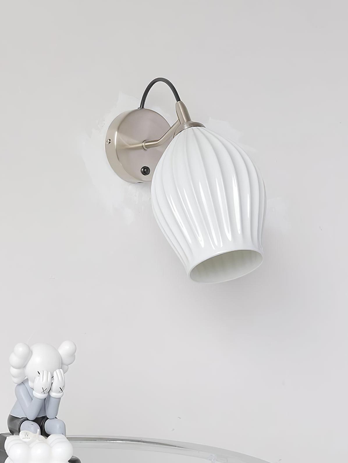 Zotalisra moderne minimalistische gerippte Keramik-Wandleuchte