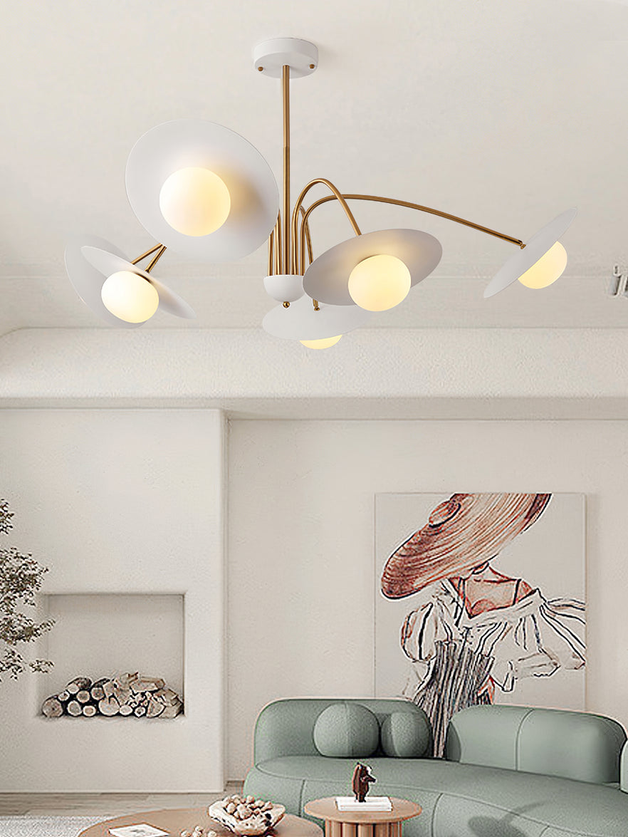 Lark Kronleuchter mit Art-Deco-inspiriertem Pilz-Aufsatz