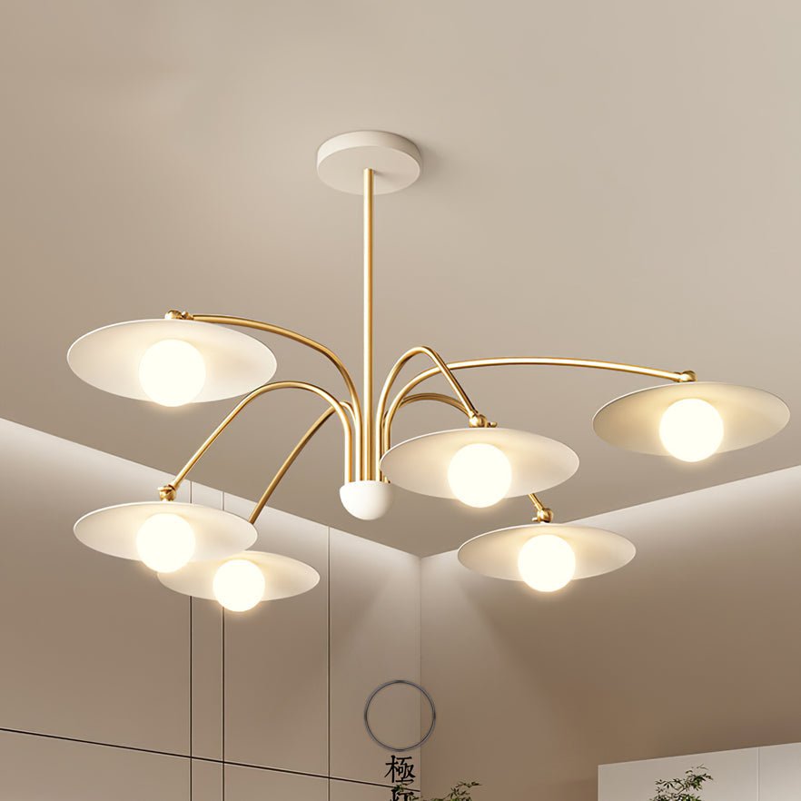 Lark Kronleuchter mit Art-Deco-inspiriertem Pilz-Aufsatz