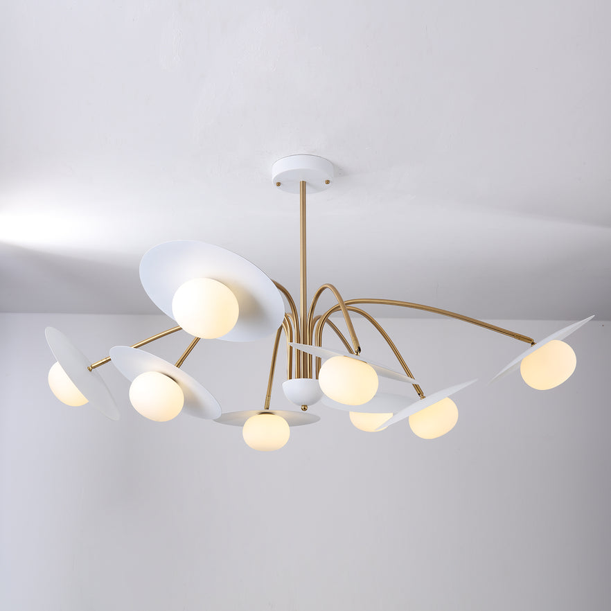 Lark Kronleuchter mit Art-Deco-inspiriertem Pilz-Aufsatz