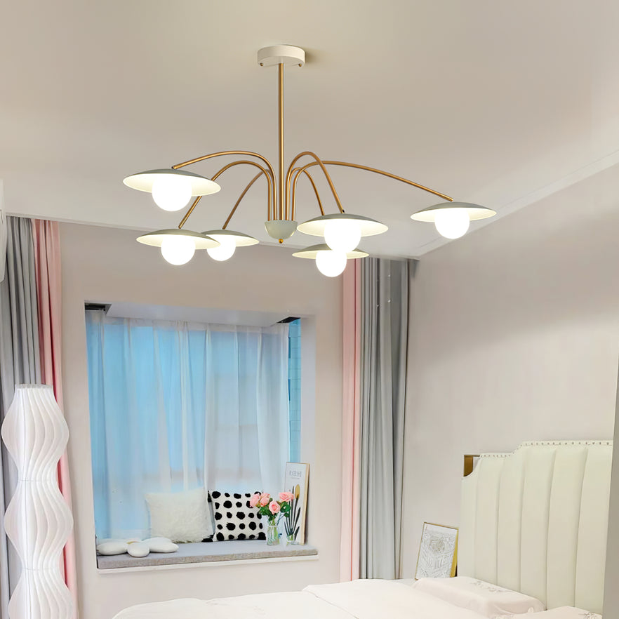 Lark Kronleuchter mit Art-Deco-inspiriertem Pilz-Aufsatz