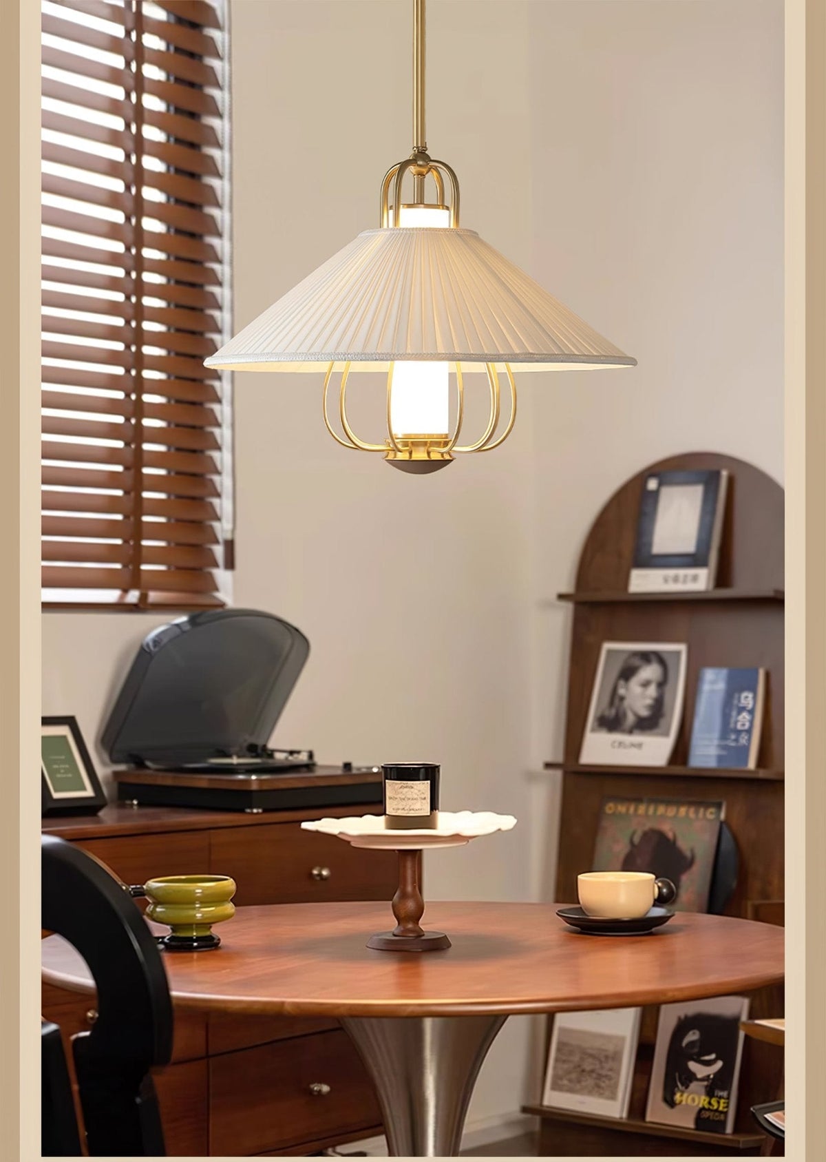 Solisiella Pendelleuchte Stoff Gold LED Essbereich