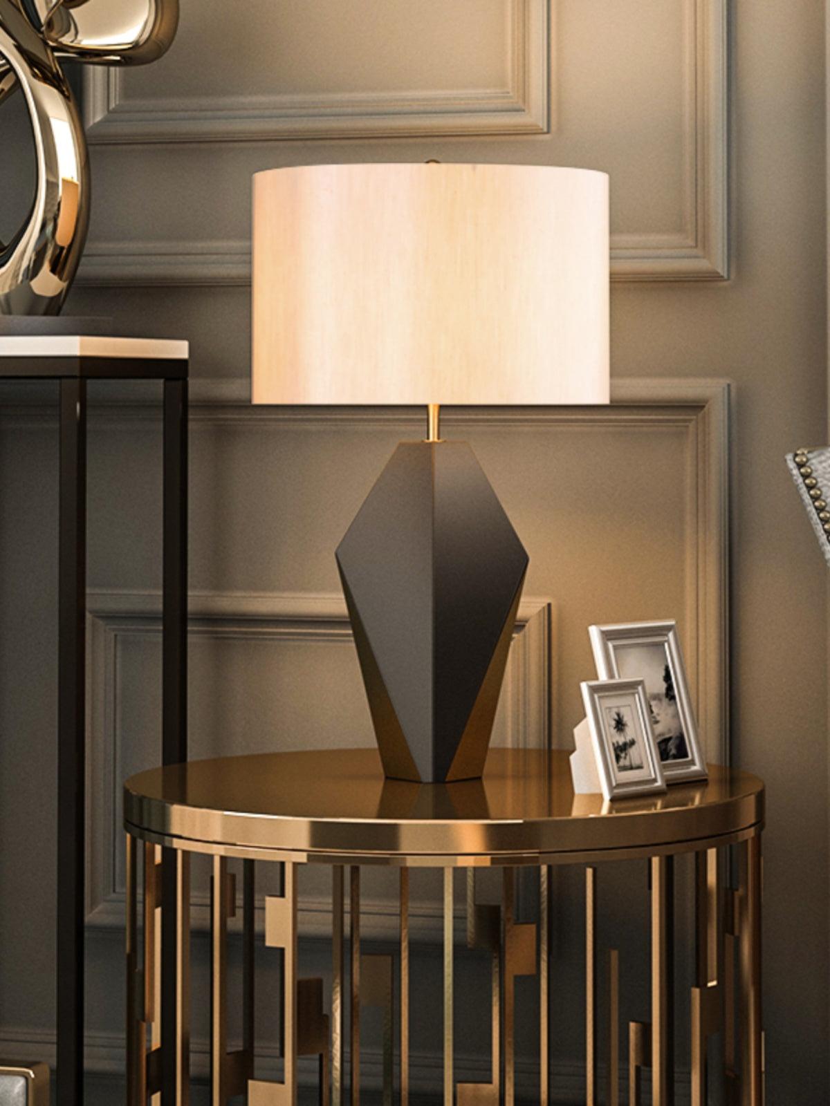 Prism zeitgenössische Stoff-Tischlampe