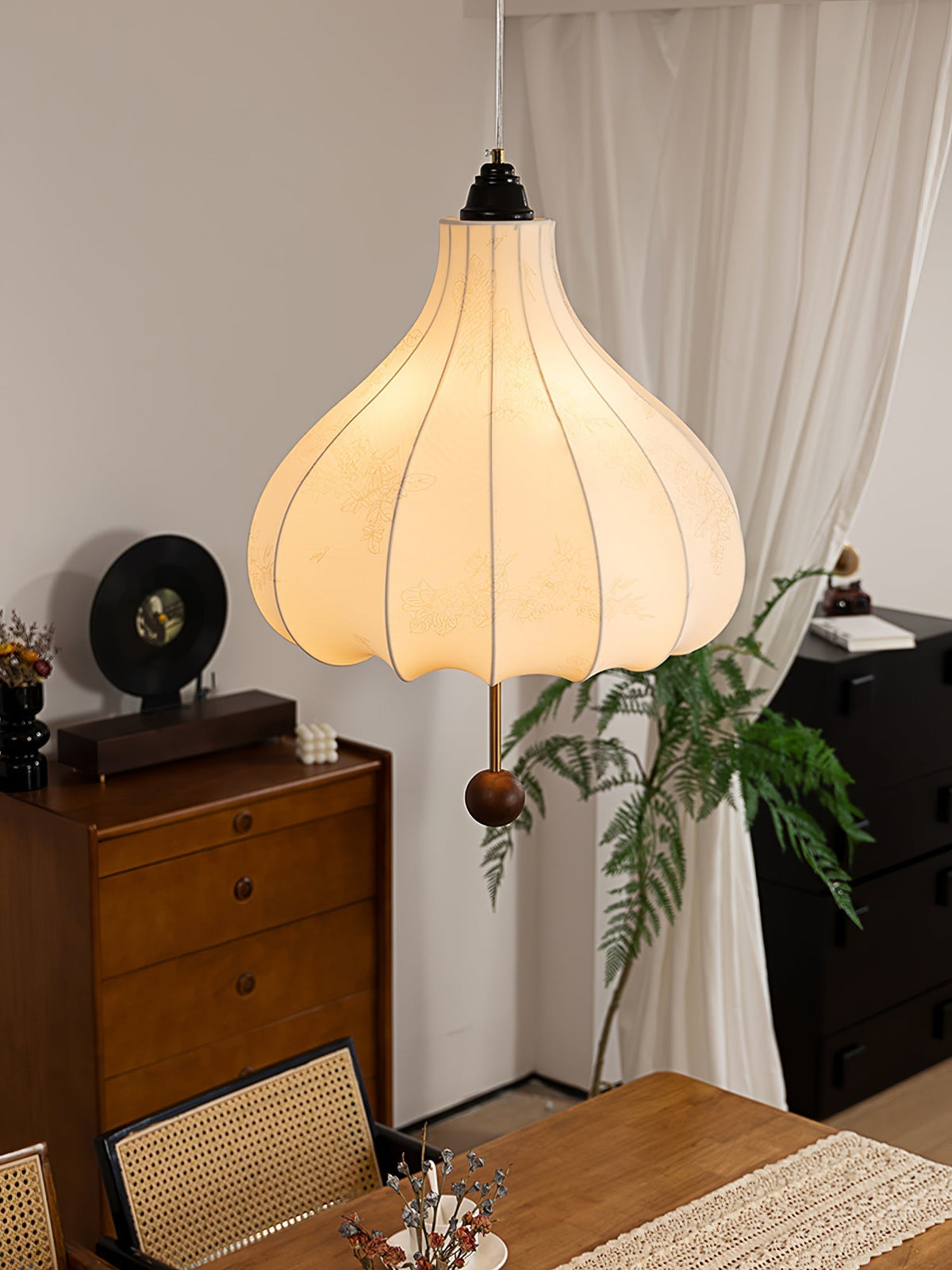 Sylerielle Pendelleuchte aus Stoff und Holz