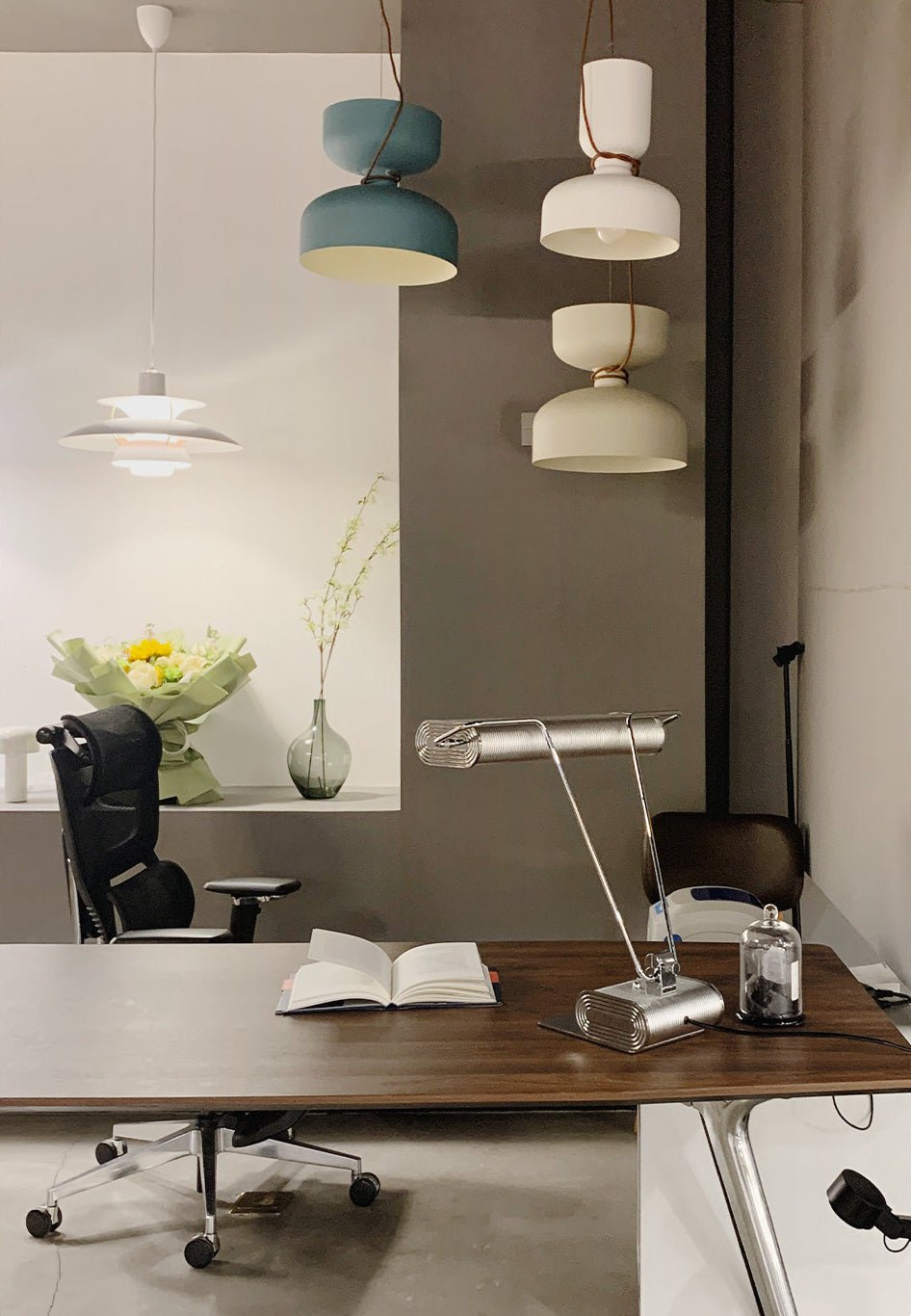 Norania Chrom-Kantilever-Tischlampe