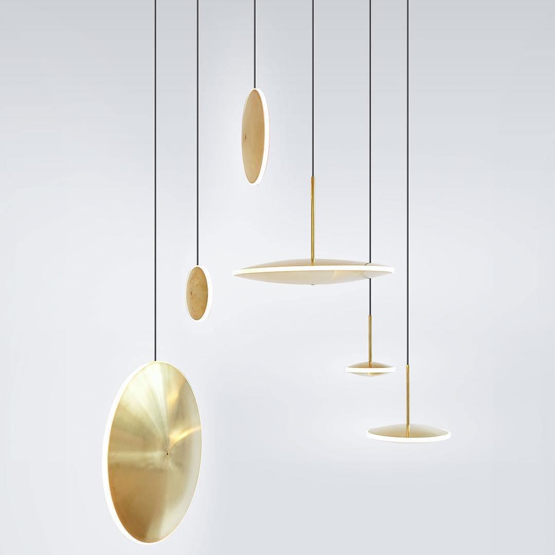Uvenisra zeitgenössische minimalistische Pendelleuchte in Schalenform