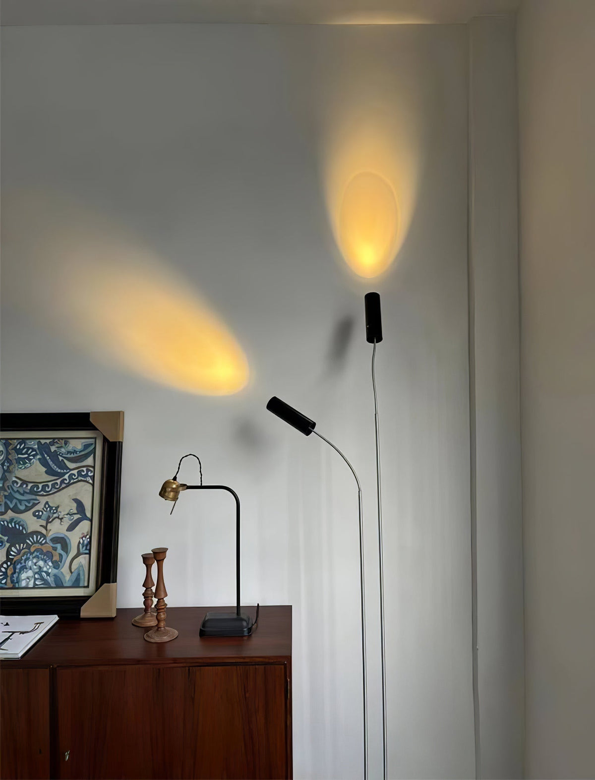 Telum Minimalistische Stehleuchte Schwarz Modern Ambient Wohnzimmer | Cielum