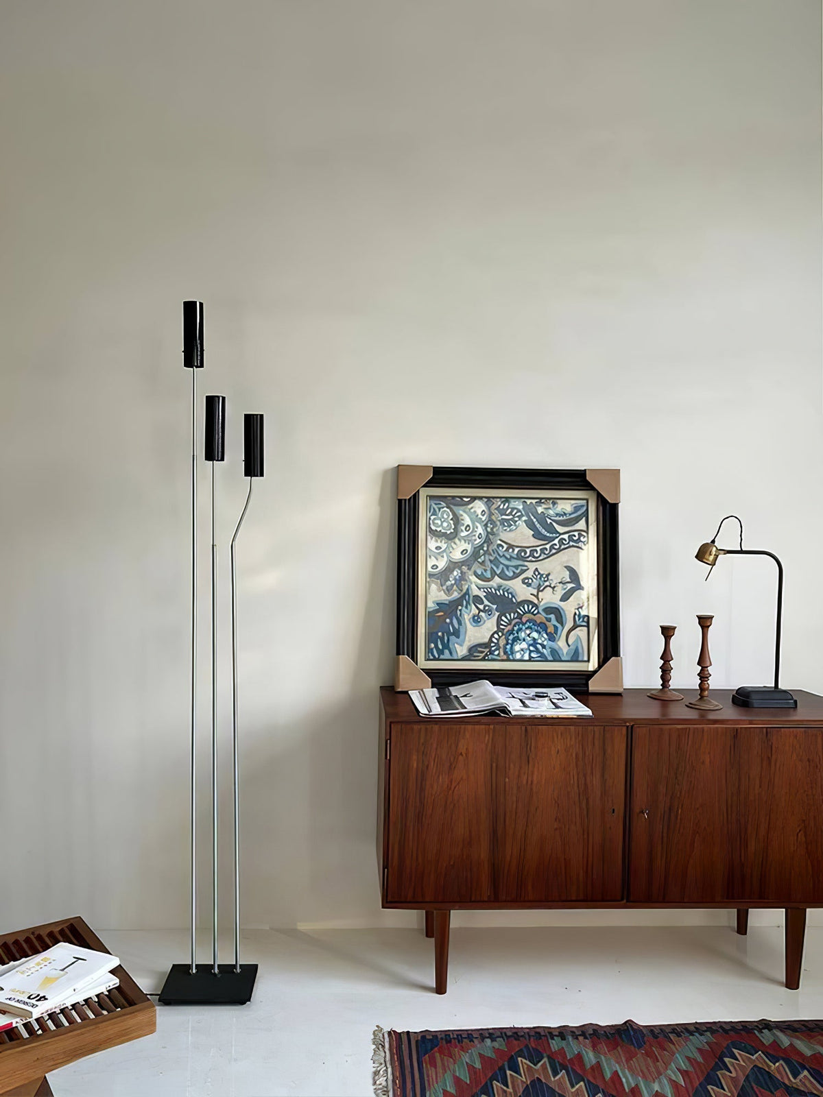 Telum Minimalistische Stehleuchte Schwarz Modern Ambient Wohnzimmer | Cielum