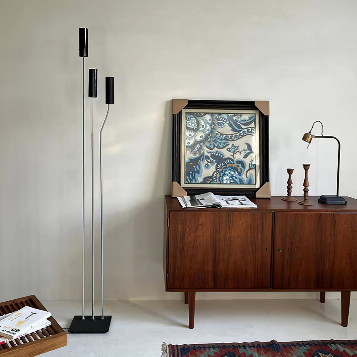 Telum Minimalistische Stehleuchte Schwarz Modern Ambient Wohnzimmer | Cielum