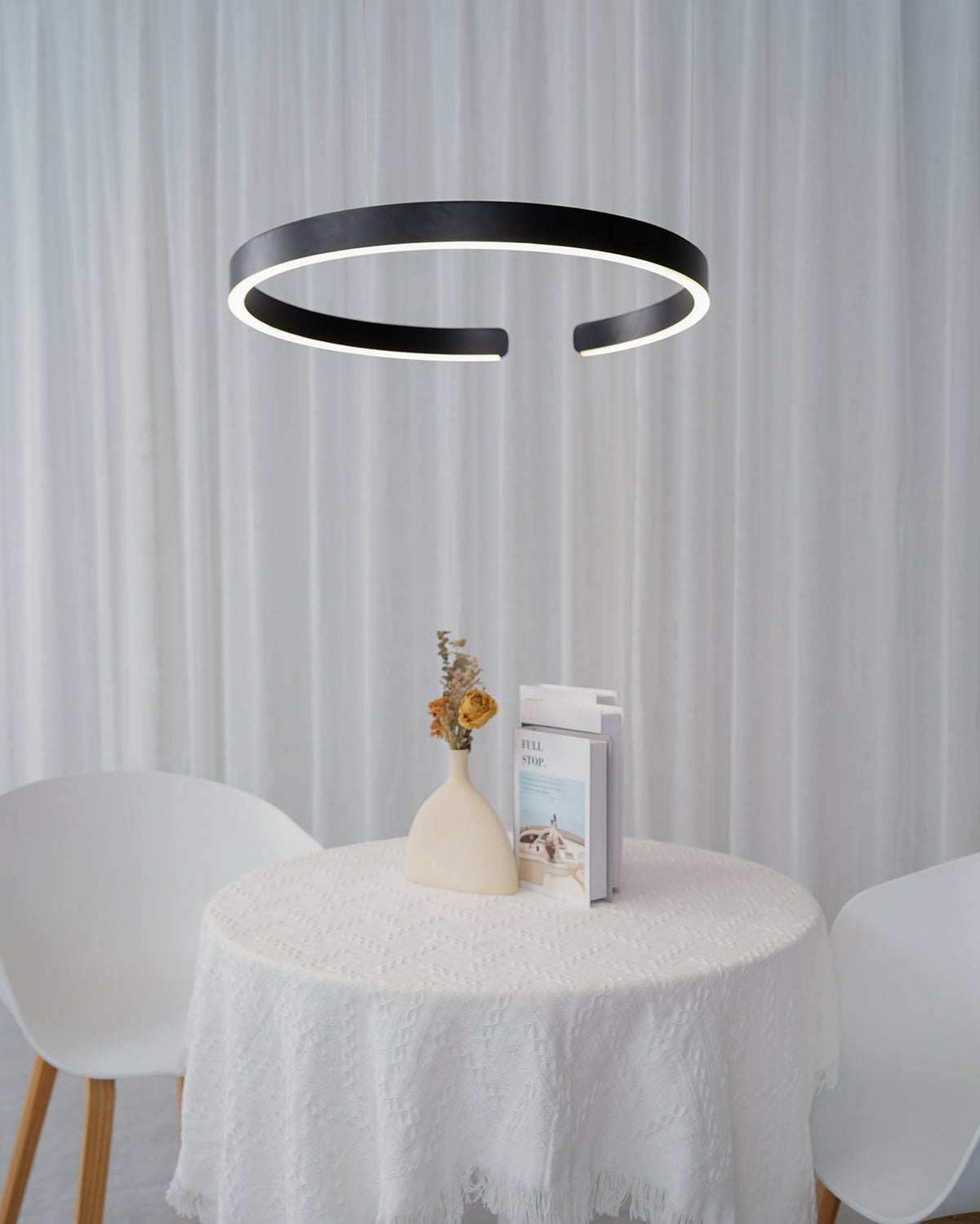Frixx zeitgenössischer minimalistischer Kronleuchter