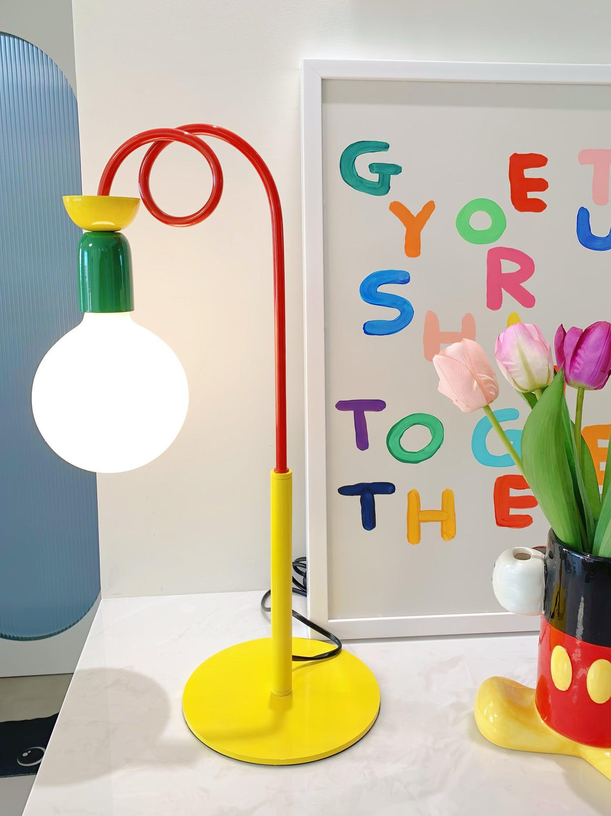 Trilo Tischleuchte aus Glas in Spielvergnügen