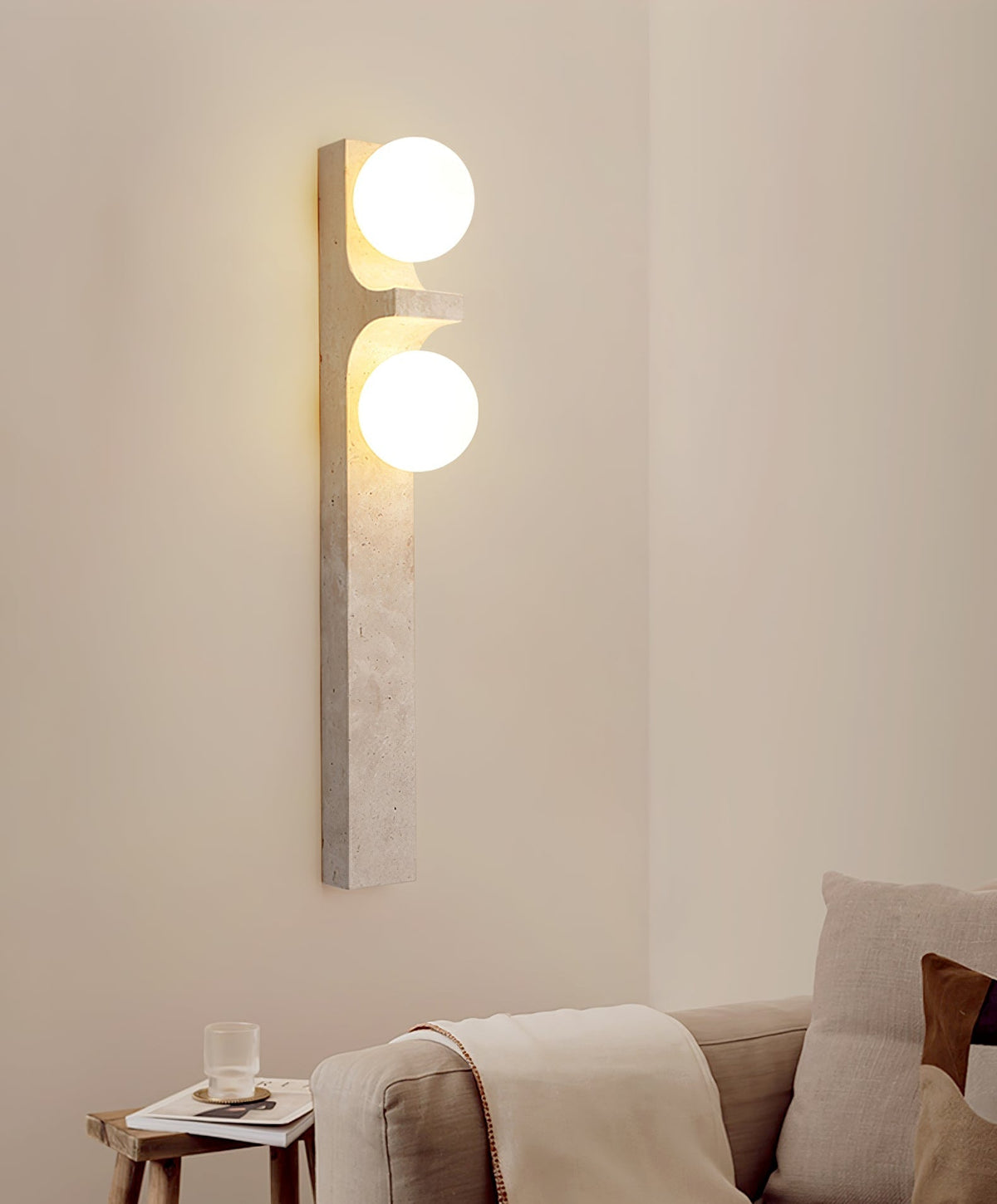 Umiren Travertine-Wandleuchte