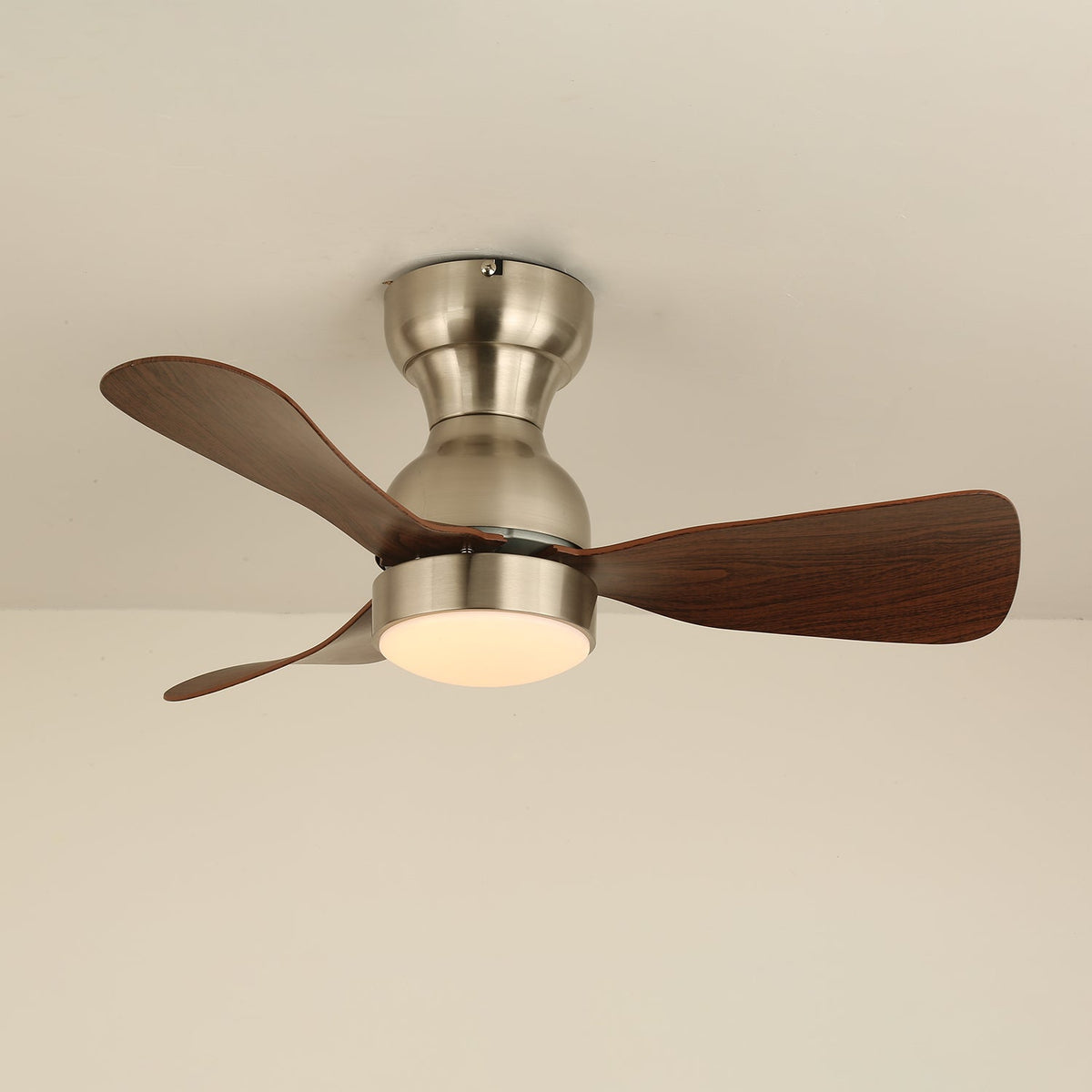 Aurdorus Moderner Deckenventilator mit Beleuchtung aus Holz