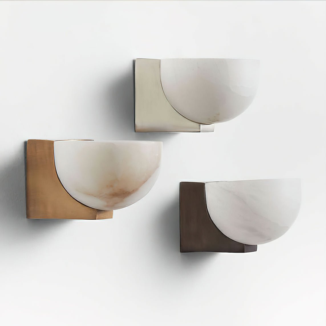 Corvina Schale aus Alabaster Wandleuchte in Bronze