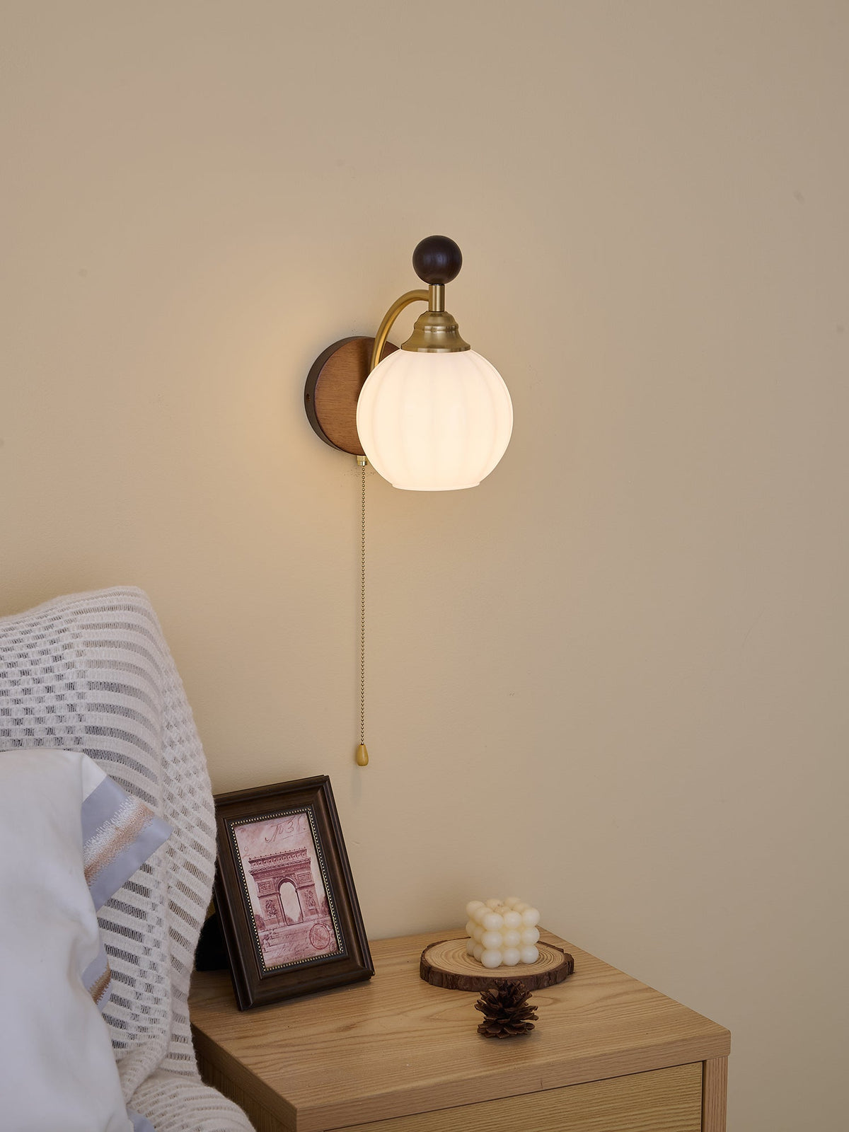 Eshae Premium Nordische Kunst-Stoff-Holz-Wandleuchte