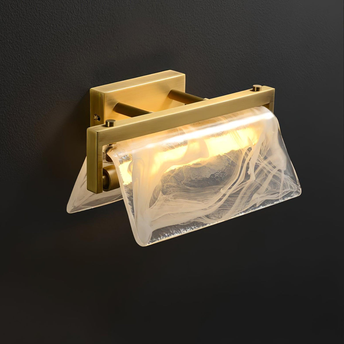 Dir Wandleuchte aus Messing und Milchglas im nordischen Kunststil Cloud Fog