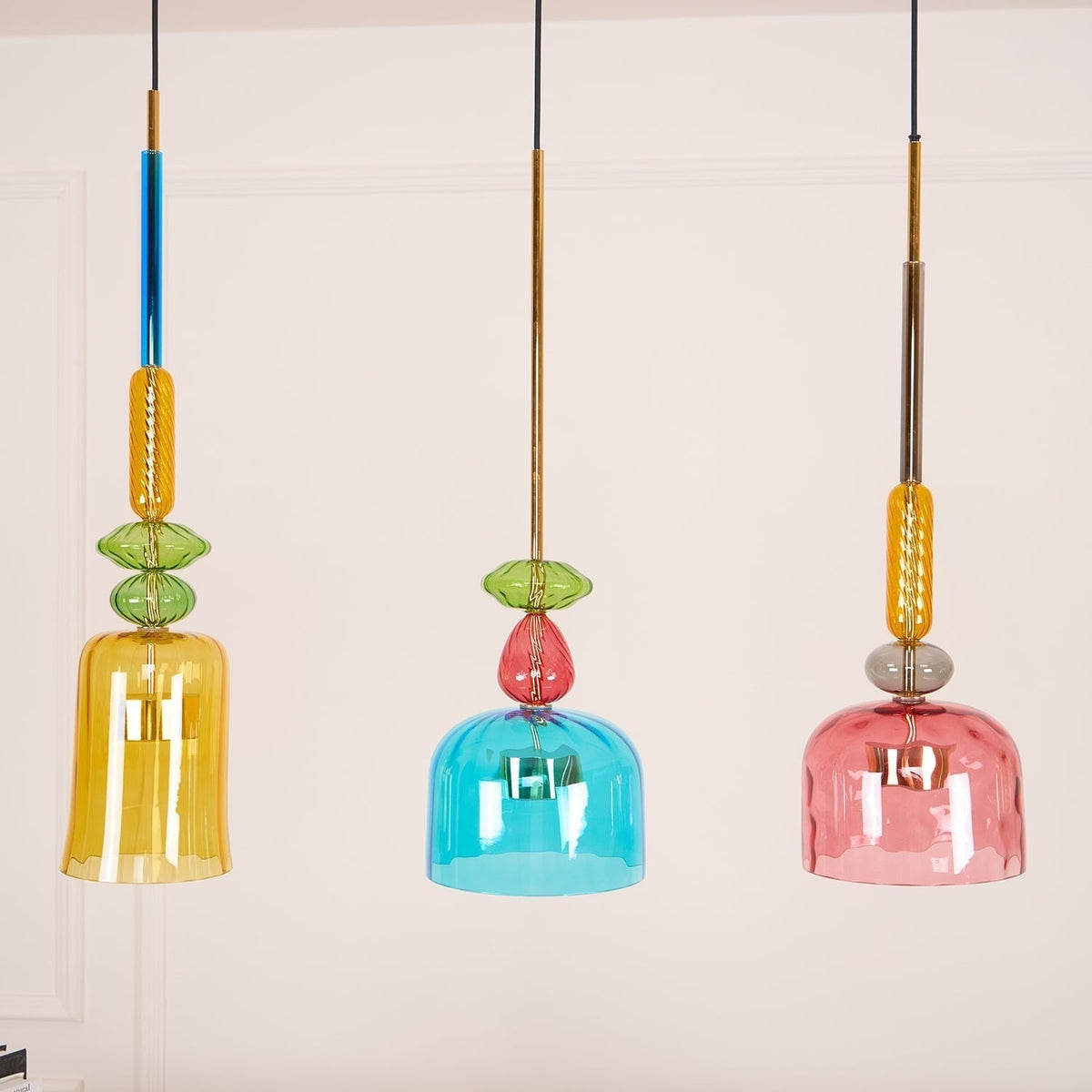 Voshan Bohemian Pendelleuchte aus Glas in Mischfarben