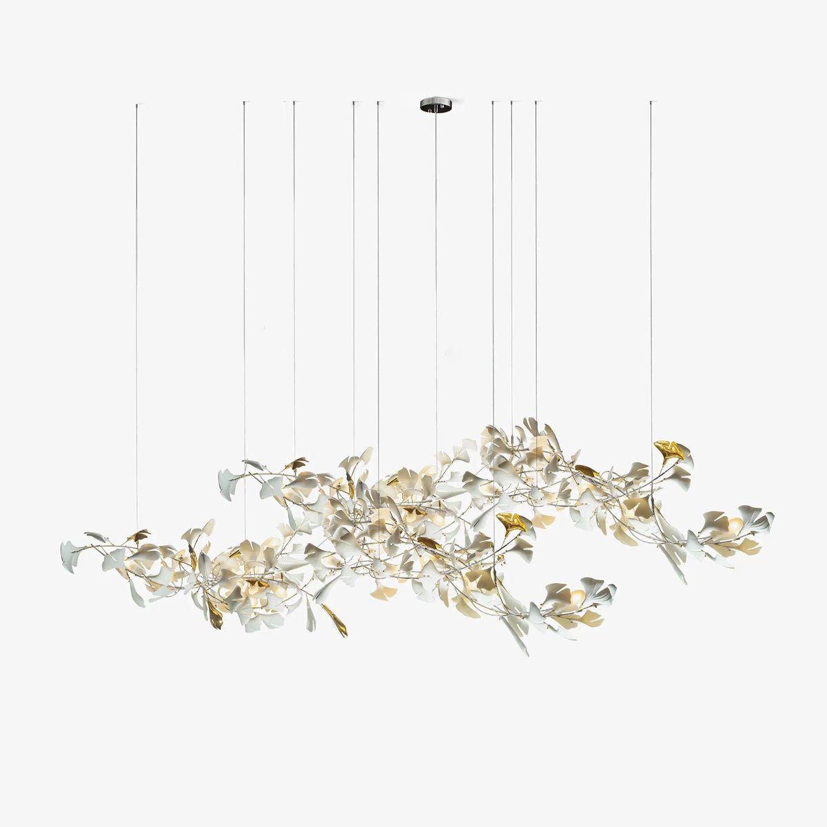 Viraaelle Kronleuchter aus Keramik mit Ginkgo-Blättern in Kombination
