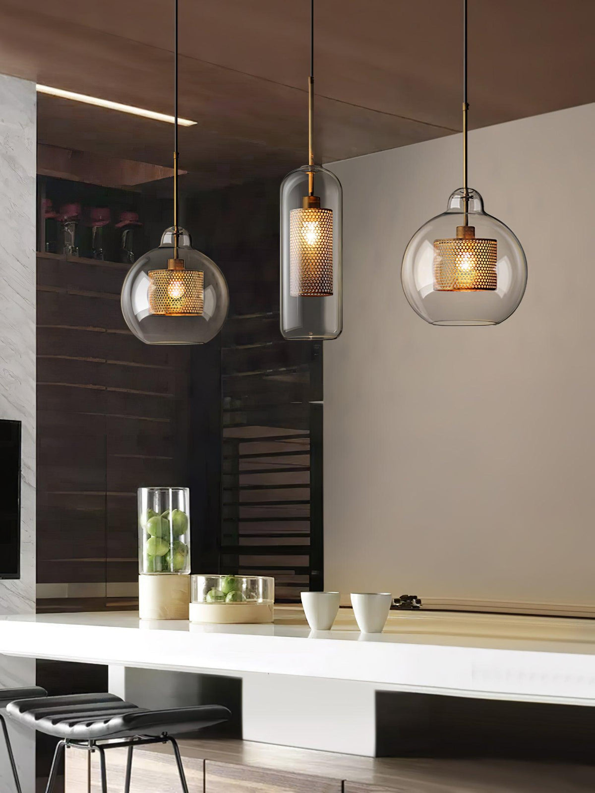 Eiruiella Pendelleuchte aus Glas mit Goldmaschenwerk für Esszimmer