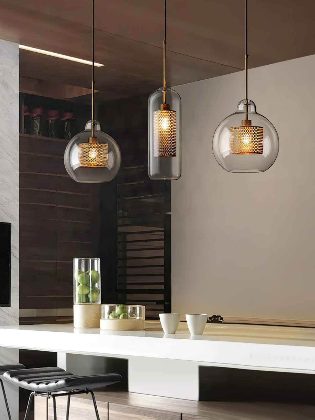 Eiruiella Pendelleuchte aus Glas mit Goldmaschenwerk für Esszimmer