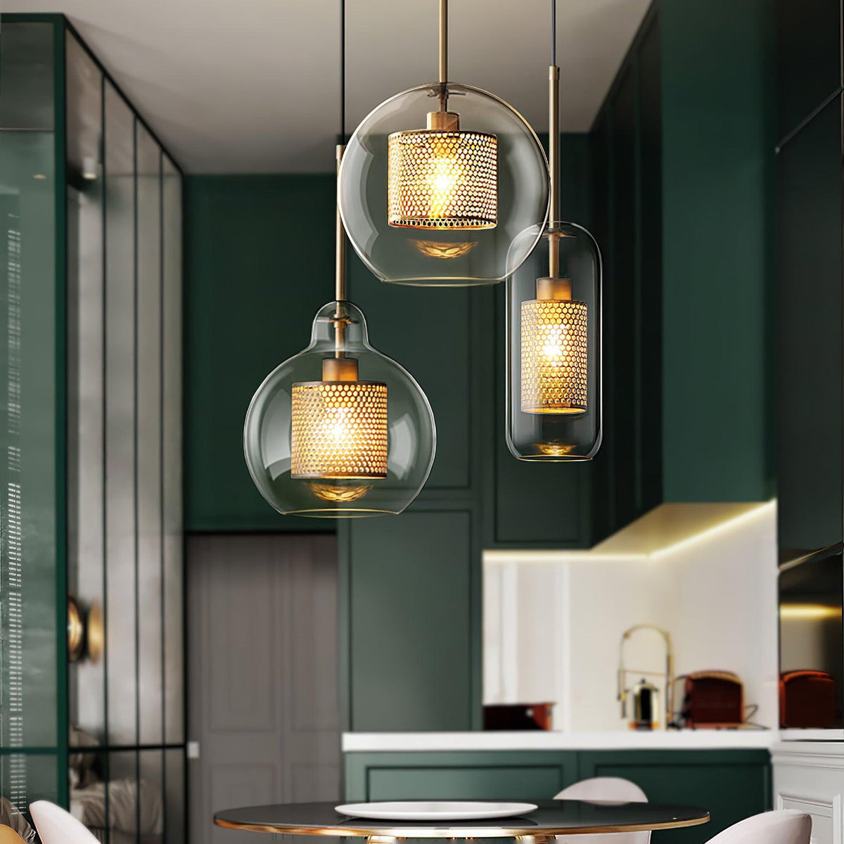 Eiruiella Pendelleuchte aus Glas mit Goldmaschenwerk für Esszimmer