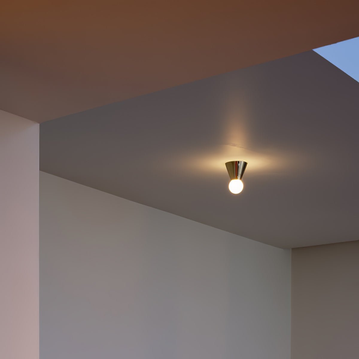 Nycareth moderne minimalistische Deckenleuchte aus Glas