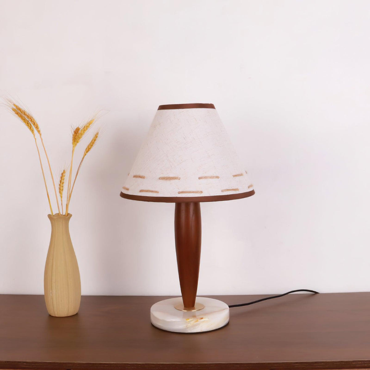 Taylor Vintage-Stoff-Tischleuchte